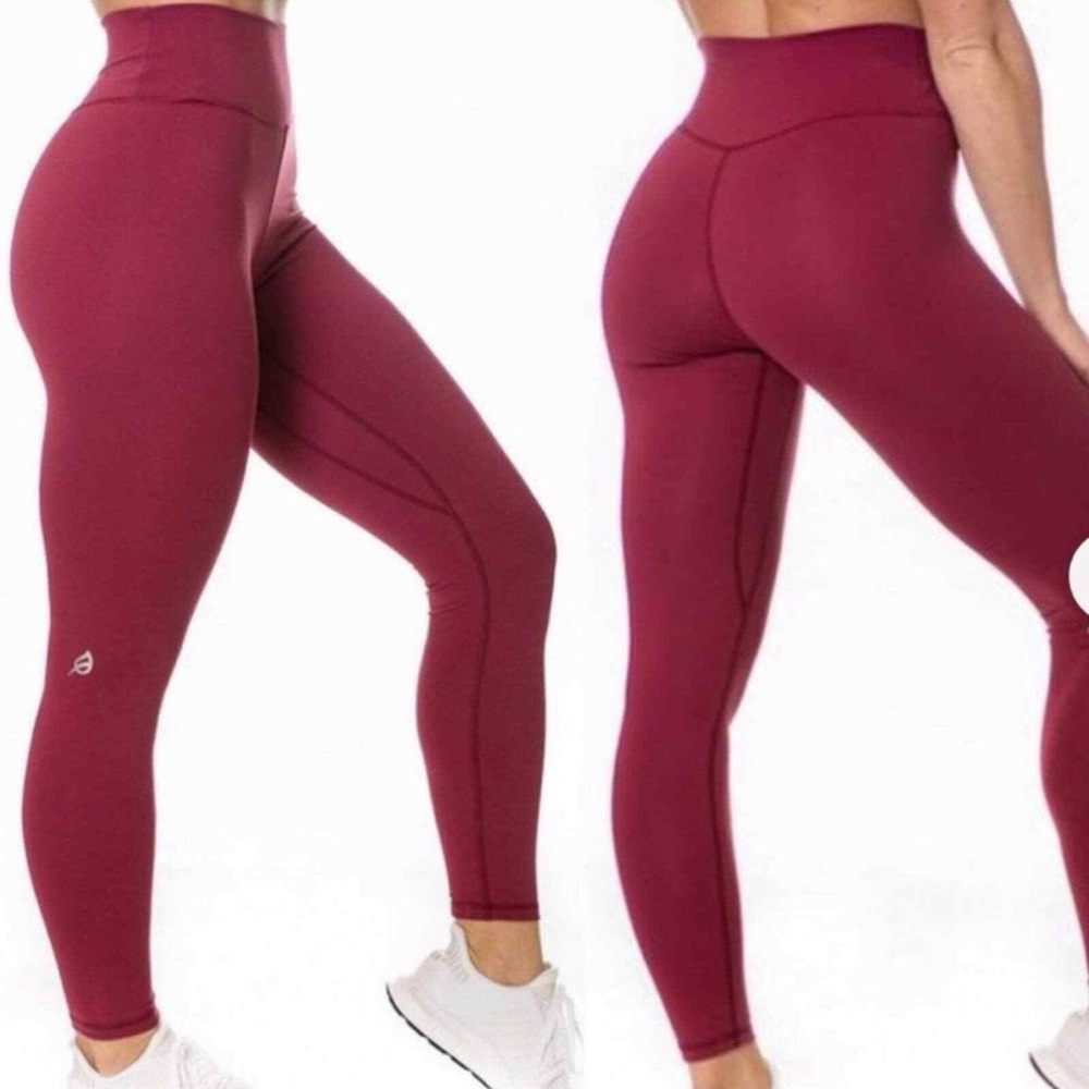 Ptula High-Waisted Leggings